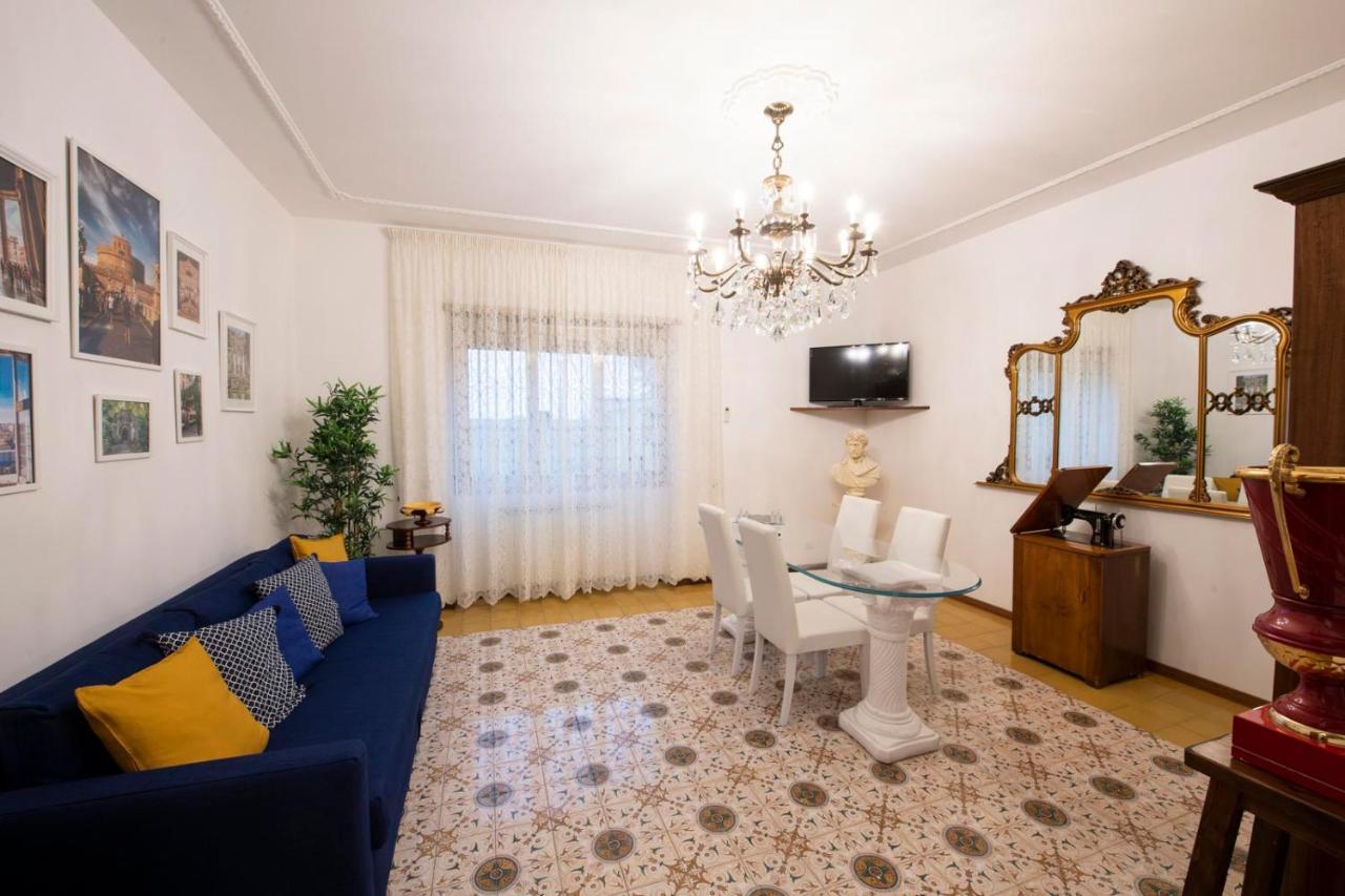 Non Ti Scordar Di Me - Granny'S House Apartment Rome Luaran gambar