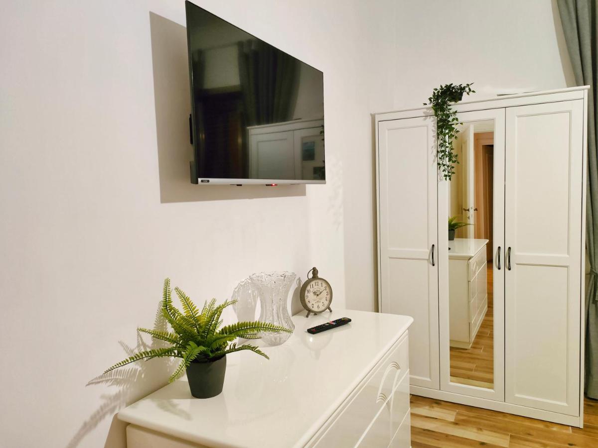 Non Ti Scordar Di Me - Granny'S House Apartment Rome Luaran gambar