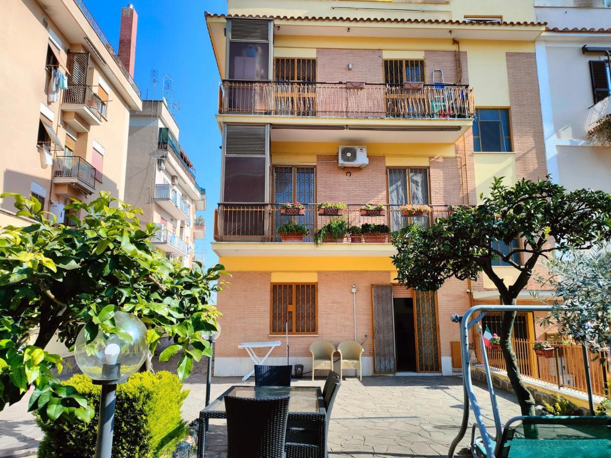 Non Ti Scordar Di Me - Granny'S House Apartment Rome Luaran gambar